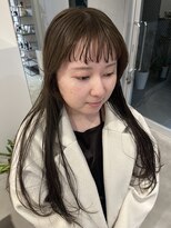 シー(she.) ブリーチ無しオリーブカラー バングカット