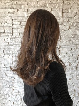 ブランシェ神領店 柔らかヌーディベージュ★《高橋》