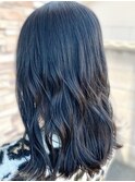 20代30代40代ブルーカラーロングウルフ毛先パーマ耳掛け美肌