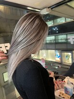 ラフ(LAFF)&nbsp;#バレイヤージュ#グレージュカラー#ボブウルフ#ココアベージュ