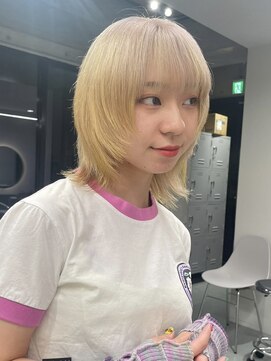 ソル オモテサンドウ 表参道 青山(SOL . OMOTESANDO) ミルクティーベージュダブルカラーインナーカラーケアブリーチ