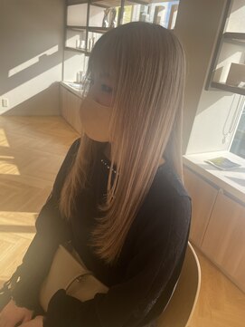 アートヘアーコルソ art hair CORSO レイヤースタイル×ミルクティーベージュ