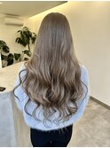 ペールミルキーベージュ
