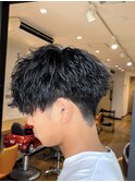 立て落ちツイストスパイラパーマ