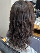 トゥルートラストトロワー 須玉店(True Trust trois)&nbsp;大人可愛い20代30代40代ミディアムパーマ レイヤースタイル