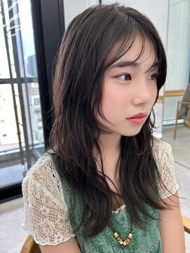 ビューナゴヤ 名駅(VIEW NAGOYA) 黒髪/ボブルフ/小顔/レイヤーカット/ハッシュカット/おくれ毛