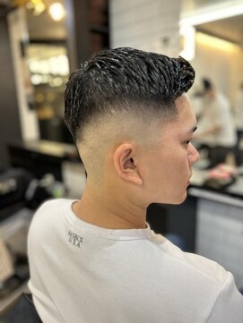 フランクスバーバーリザーブ 人形町店(FRANK’S BARBER RESERVE) アメリカンスキンフェードH