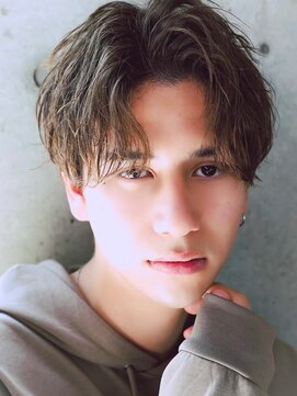 アンサー 渋谷(ANSWER) フェザーパーマシャドウパーマルーズパーマセンターパート