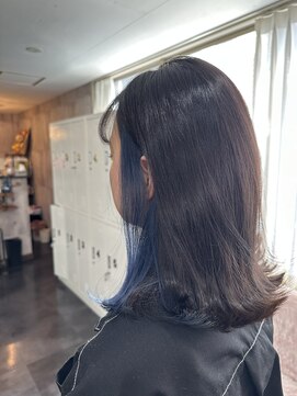 トゥーミー(to mee) 【インナー】透明感抜群！ネイビーブルー♪【小松】