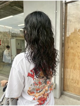 イン(in.) ロングパーマ/強めパーマ/黒髪ぱーま