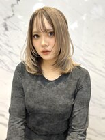 ジーナエス 札幌(Zina S)&nbsp;シルバーベージュ×ミディアムレイヤー