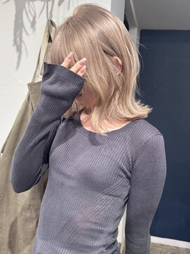 メゾン 心斎橋店(Maison) ミルクティーグレージュ