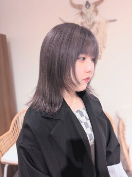 アットティー 金沢八景(at tee...) ミディアムレイヤー