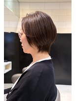 クラメール 黒崎コムシティ店(Kraemer)&nbsp;くびれショート＆レイヤーバング×ヘーゼルブラン