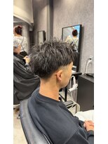 クレスト(CREST)&nbsp;テーパーフェード　スパイキーショート