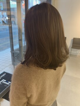 カラーアンドケアリタ(color&care Lita) ふんわりロブ【アッシュベージュ】