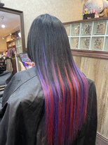 ディー エメ(D-aimer-)&nbsp;ビビッドカラーのグラデーション風仕上げのエクステ