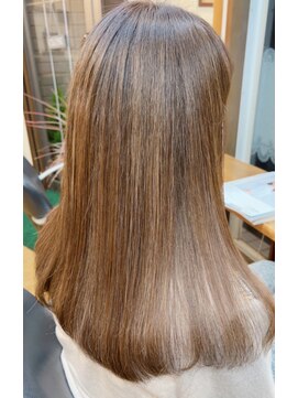 ココモ(cocomo) 60代女子ワンレングス