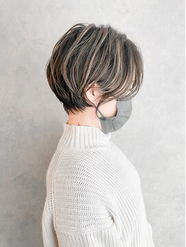 サニー 津田沼店(SUNNY) ハイライト×丸みショート