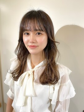 アトリエサニーデイ(atelier SUNNY DAY) ロングレイヤーカット/イルミナカラー/前髪カット/明治神宮前