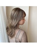 ハイライトベージュ