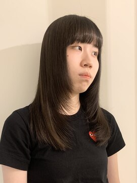 ユニコ(unico) レイヤーカット/オリーブグレージュ