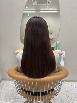 シカ 神戸三宮元町店(Cica) 縮毛矯正 三宮 ストレート 神戸 癖毛 髪質改善 元町