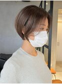 大人ショートボブショートインナーカラー丸みショートカット