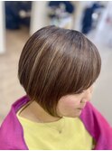 ショートボブ