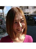 明るめボブヘアーで笑顔♪