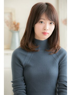 ロダット 横浜(LODAT by little) 顔周りにランダム揺れるスウィートロブ【LODAT横浜】