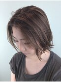［-tre-］ベージュ×ボブ