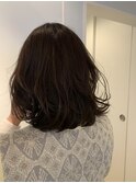 旬髪色カーキグレージュボブ