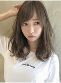 大人かわいいかわいいフェザーバングアッシュベージュ20代吉祥寺