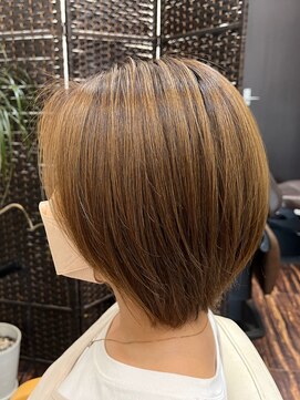 ヘアーアンドメイク きゃら(Hair&Make chara) ショートボブ