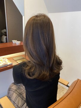 マーリャヘアー(mallia hair) シフォンベージュ