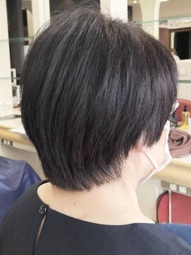ヘアークリアー 春日部 大人可愛い首筋がスッキリ見えるミセスショート/30代40代50代