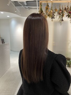 ファスナーグランデ(fustener grande) ナチュラルブラウン×艶髪ストレート