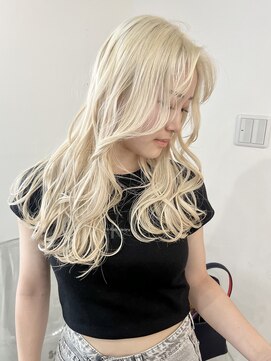 リヴ ウメダ(LIV umeda) ブロンド/ブリーチ/ダブルカラー【梅田】