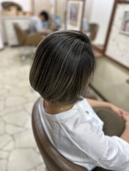 ルームガーデン 小田急相模原(RoomGarden)の写真/白髪染めもお任せください◎ハイライトで立体感を出し、自分らしい美しさが輝くスタイルをご提案します◇