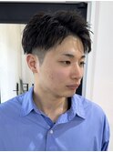 三重桑名ニュアンスパーマスパイキーショート緩めセンターパート