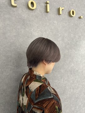 トイロ(toiro.) 乾かすだけでまとまるショート×グレージュ