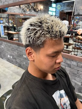 スリーセント 栄(3/cent) イージードリル/スパイキーベリーショート/ホワイトブロンド