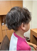 セットなしでもきまるキッズスタイル【波巻きパーマ】