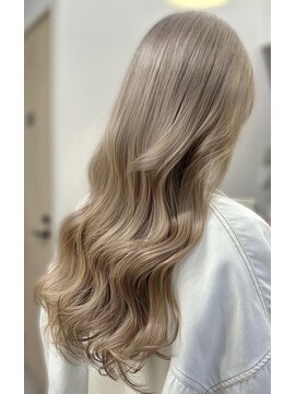 リークフー(Ree cu fuu) 小顔冬カットふんわりレイヤー大人可愛いナチュラルブラウン