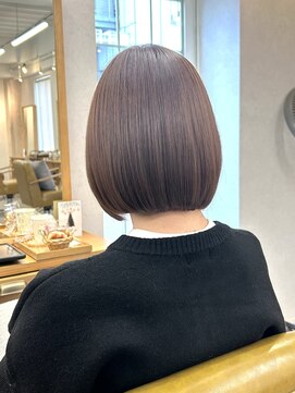 ボブ×ブラウンカラー