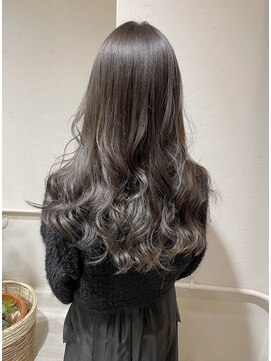 カノイ(KANOI) シルバーグレージュ＊