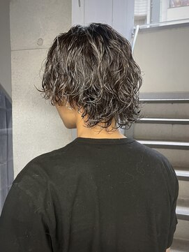 アディション 新宿(ADITION) 大人のゆるめウルフパーマ/ハイライト/ダウンシャドウパーマ