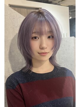 トリムバイエンヴィ(tlim by ENVY) 色落ちがシルバーになるペールラベンダー/ウルフカット