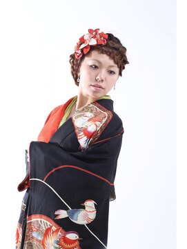 ラエティス(Laetus) 【Laetus/大和西大寺】モダンな香り漂うクラシックアップ☆